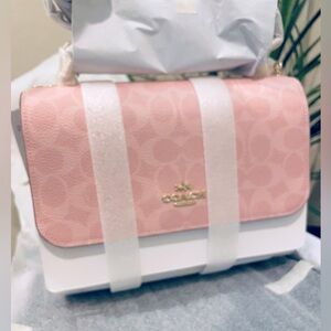 New! Coach Pink Klare  Crossbody In Signature Canvas/powder Pink